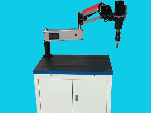<b>數(shù)控攻絲機M12-M33</b>